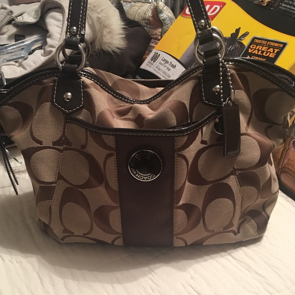 Handbag